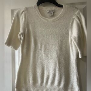 ❤️ Fuzzy cream sweater !